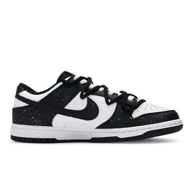 [Custom Dragon soars across the seas]  Dunk Skateboarding Shoes Unisex