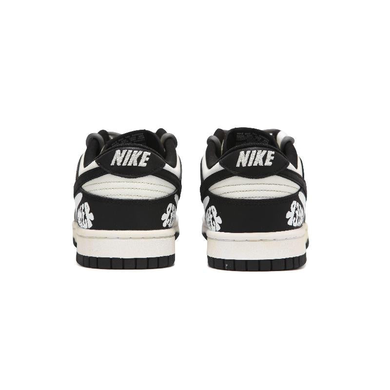 [Custom The female style has black and white bones]  Dunk Skateboarding Shoes Women's Low-top Black/White/Gray