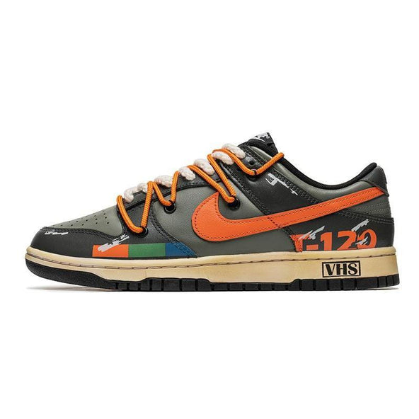 [Custom functional black and green]  Dunk Skateboarding Shoes Unisex Low-top Black