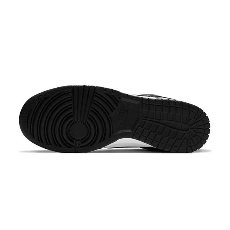 [Custom Deconstruction of black and white in a female panda oil painting]  Dunk Skateboarding Shoes Women's