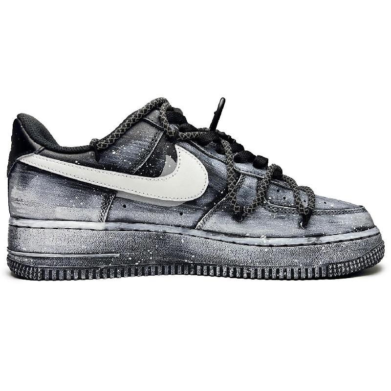 [Custom The male and female versions of the Magpie Bridge and the starry River]  Air Force 1 Skateboarding Shoes Unisex Low-top Black/white/gray