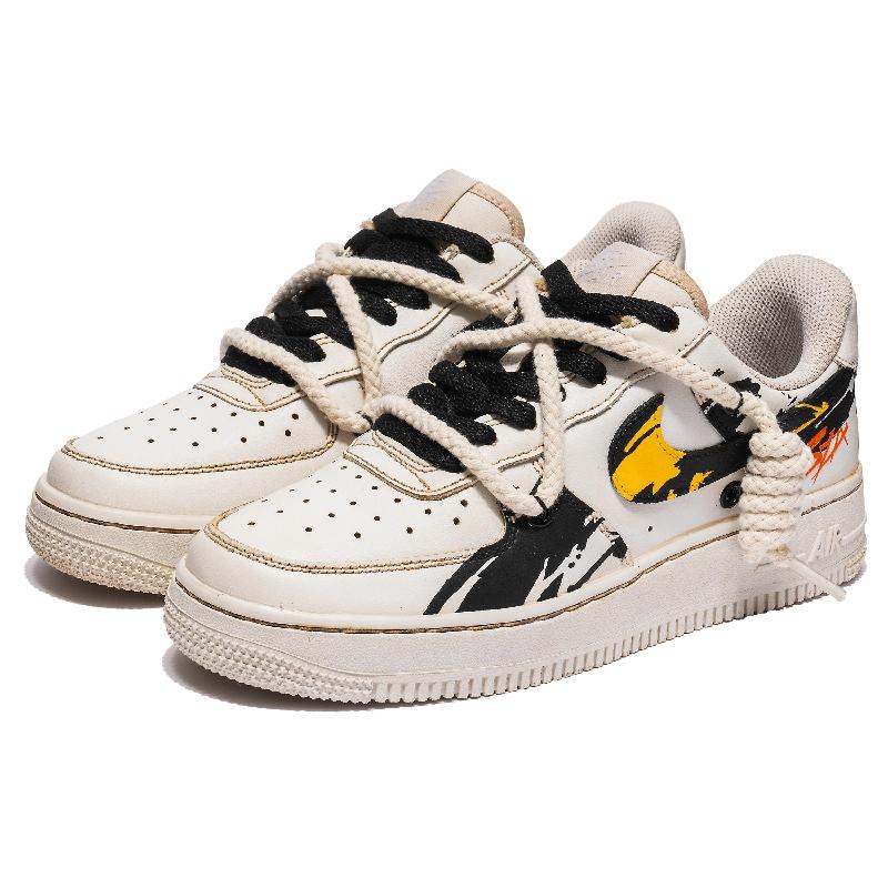 [Custom Men's ink-wash art in black and yellow]  Air Force 1 Skateboarding Shoes Men Low-top Black/Yellow