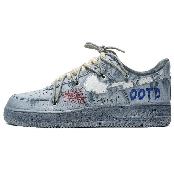[Custom The men's style is stained with graffiti on the cement wall]  Air Force 1 Skateboarding Shoes Men