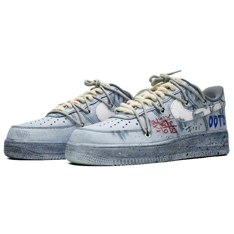 [Custom The men's style is stained with graffiti on the cement wall]  Air Force 1 Skateboarding Shoes Men