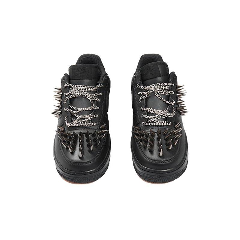 [Custom Pure black punk rivets]  Air Force 1 Skateboarding Shoes Women's Low-top Black