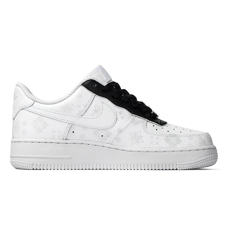 [Custom Women's low-top black silk sneakers in black and white]  Air Force 1 Skateboarding Shoes Women's