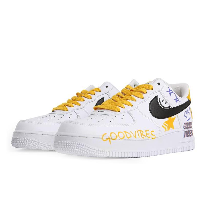 [Custom Keep smiling]  Air Force 1 Skateboarding Shoes Unisex