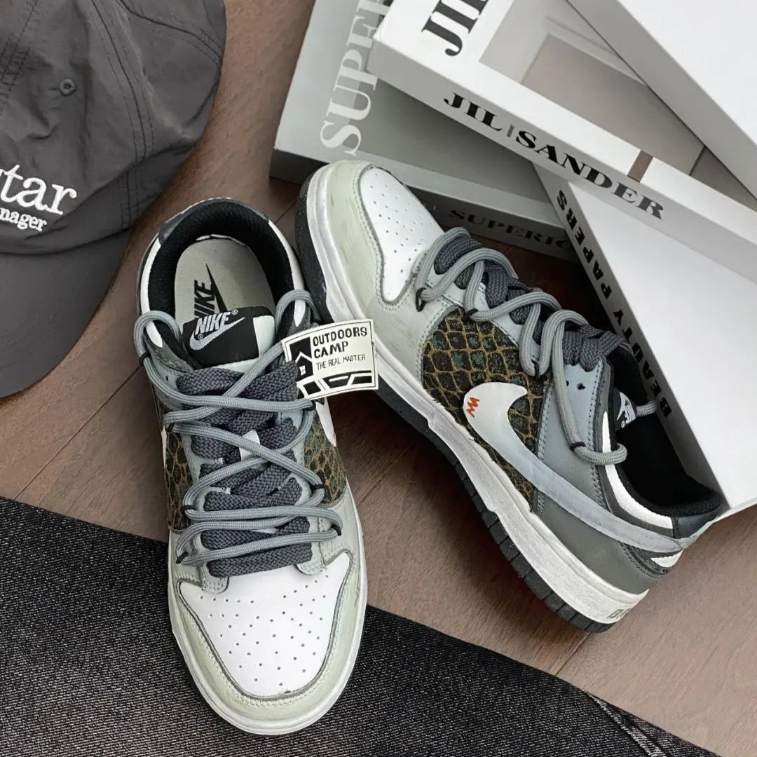 [Custom A Miraculous Journey]  Dunk Skateboarding Shoes Unisex Low-top Grey White Green