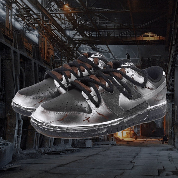 [Custom The S-BOX of the smiling man with a sticker]  Dunk Skateboarding Shoes Men