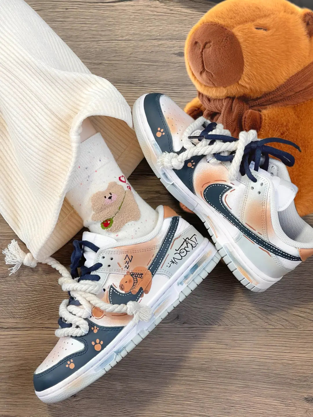 Capybara - Cute Girls' Generation Low-Top Shoes Custom