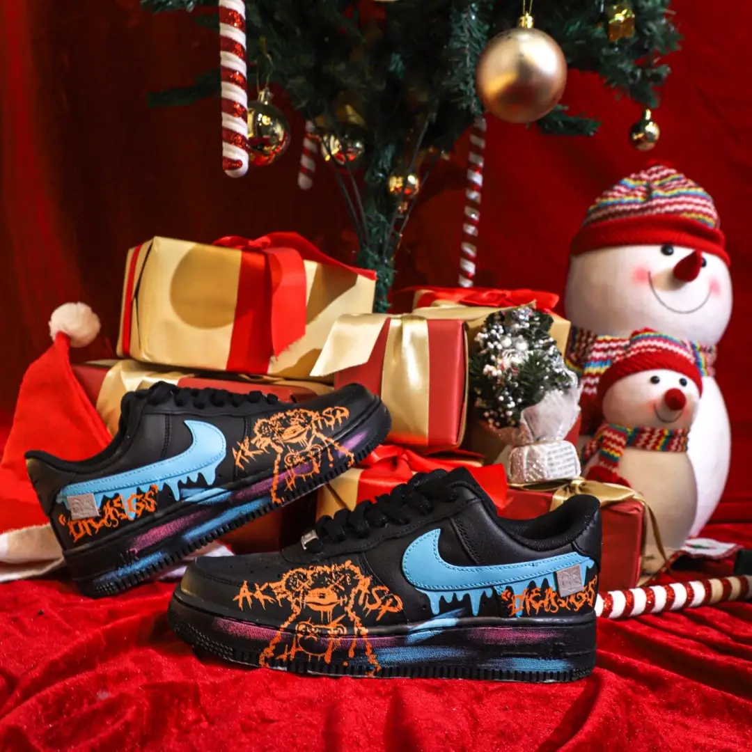 [Custom Men's Christmas Eve bear graffiti]  Air Force 1 Skateboarding Shoes Men