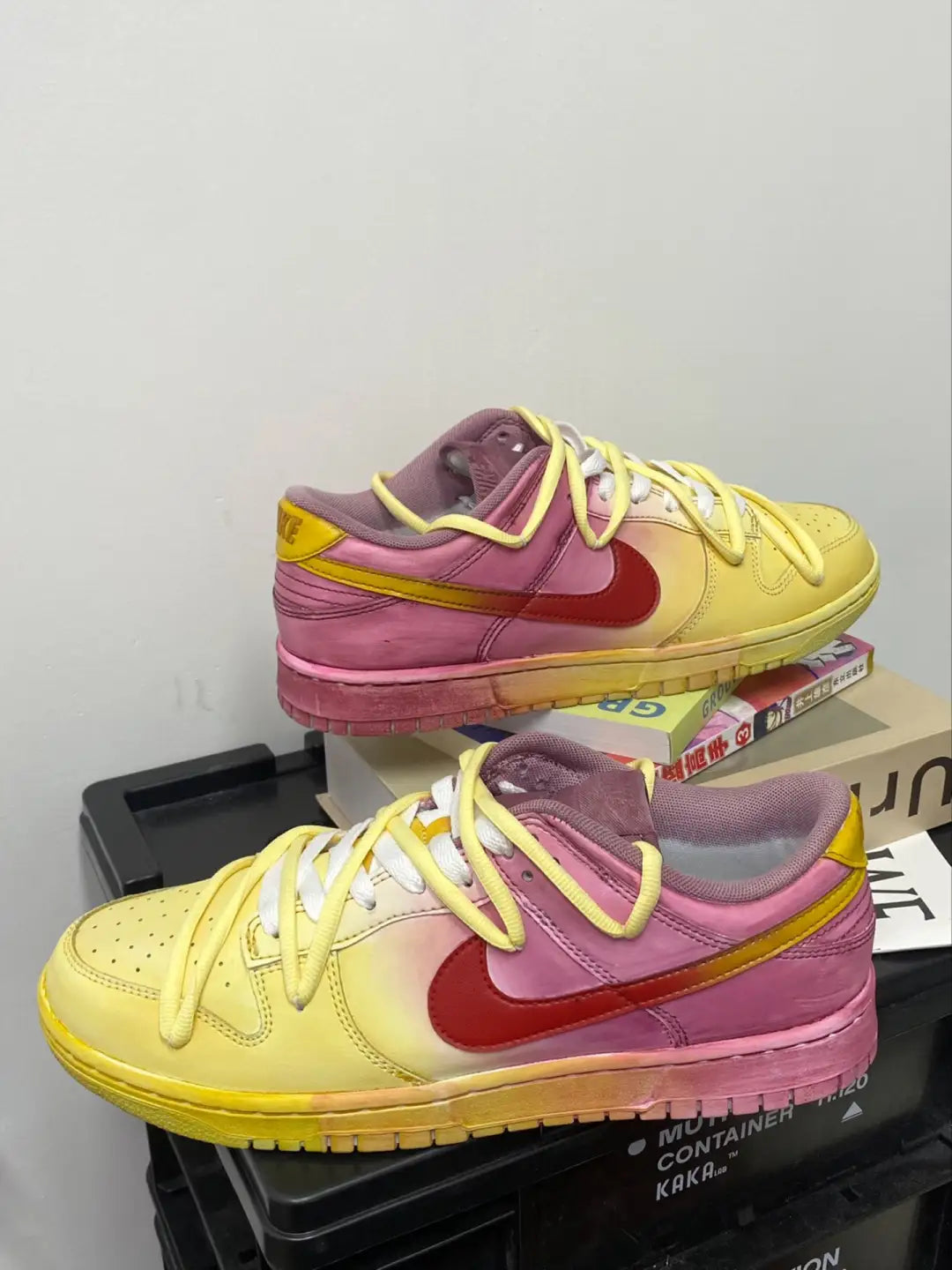 [Custom Men's style: Hai Tian Xia]  Dunk Skateboarding Shoes Men