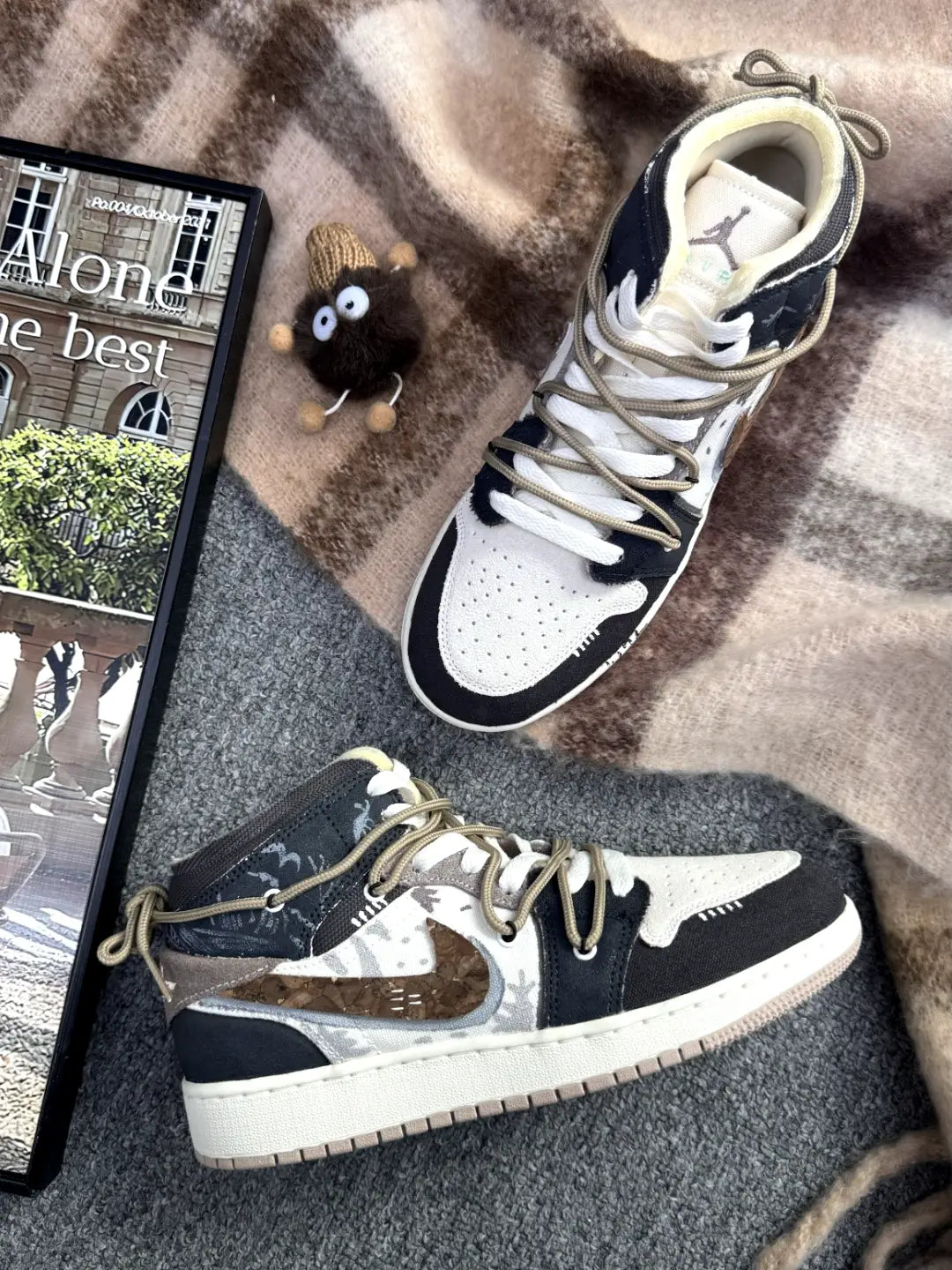 [Custom Wilderness Graffiti] Air Jordan 1 Men's Skateboarding Shoes