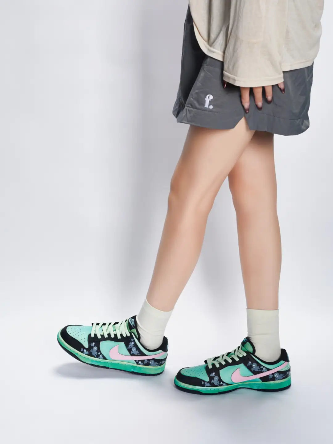 [Custom Female Ghost S-BOX]  Dunk Skateboarding Shoes Women's Low-top Black/pink