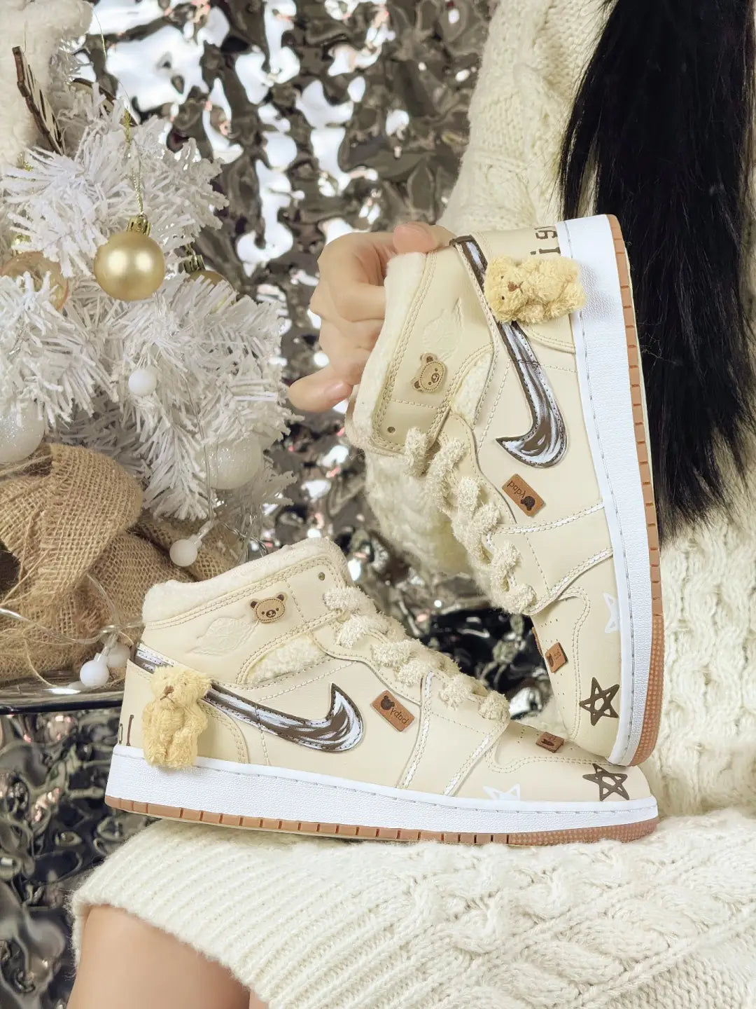 [Custom Warm Winter - Teddy Bear] Jordan Air Jordan 1 High Top Female Skateboarding Shoes Khaki Color