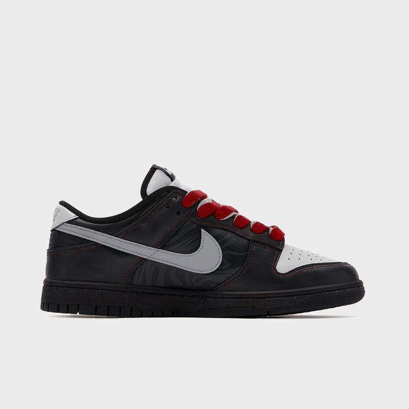 Alien Device - Dunk Low Custom