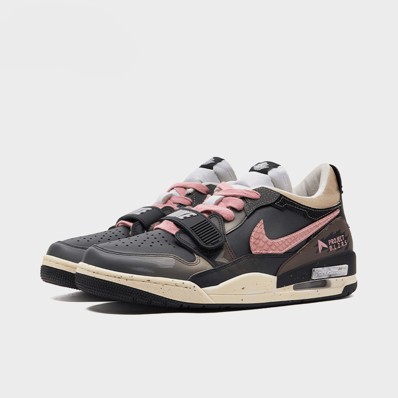 Mission Exploration - Men's Jordan Legacy 312 Custom