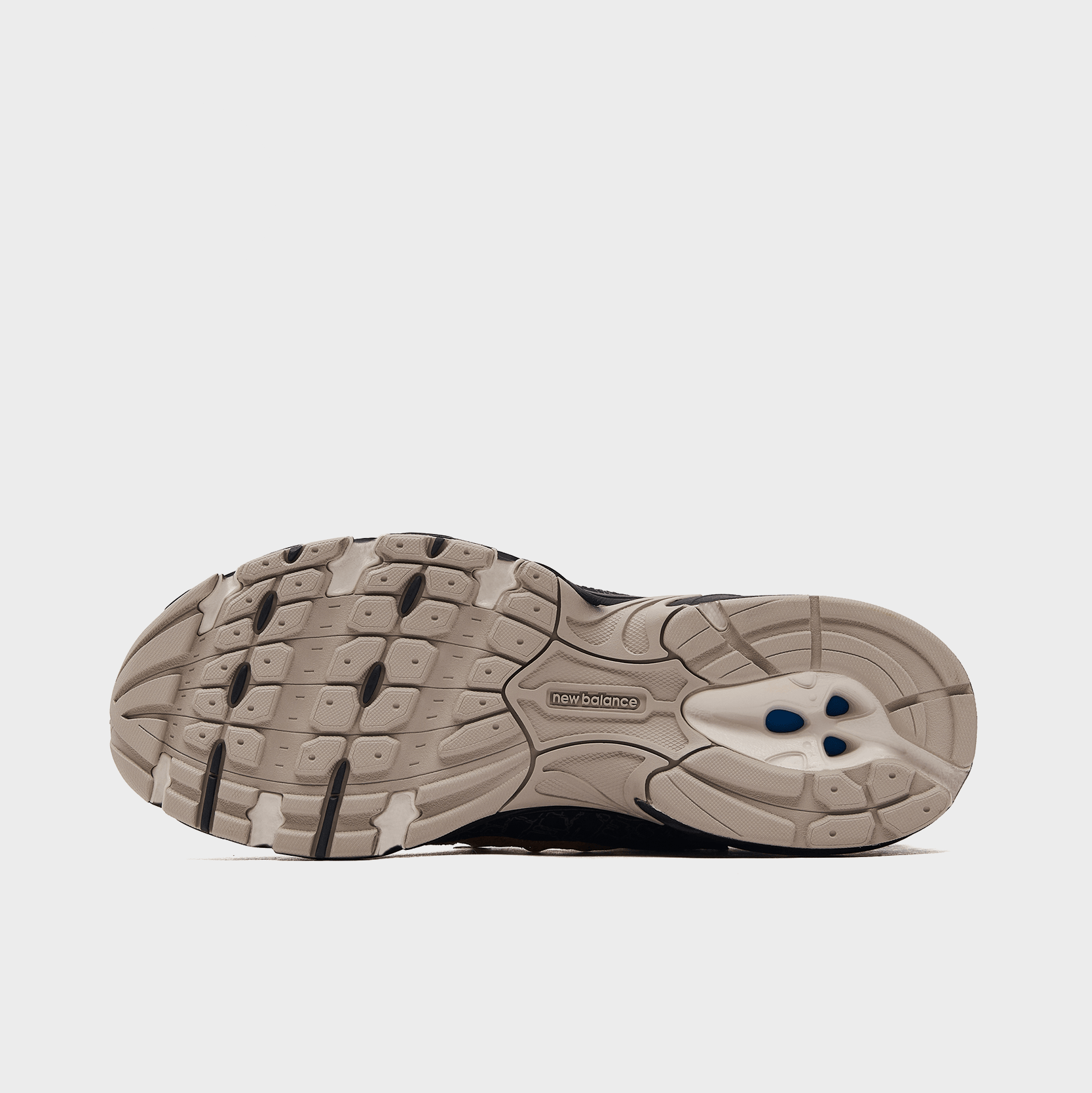 Winged Traveler - Unisex NB 530 Custom