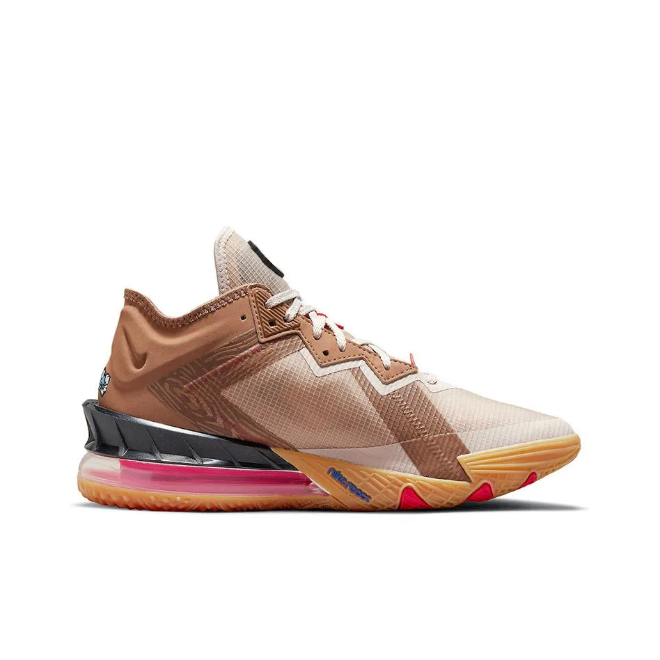 [Custom Wile E. vs Roadrunner] Lebron 18 Low EP Basketball Shoes Unisex Spilt Color