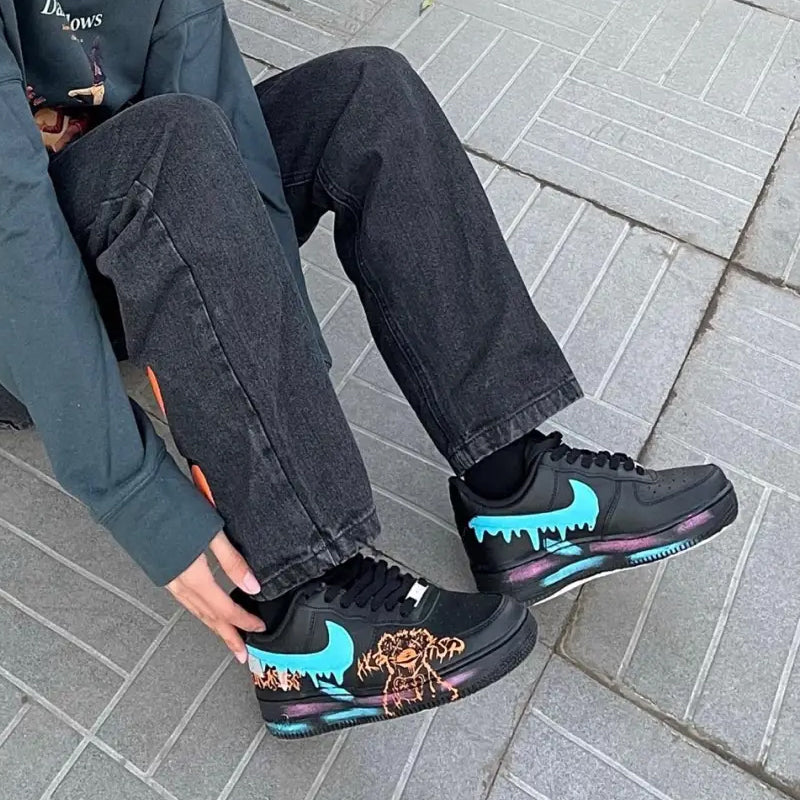 [Custom Bear Black Graffiti] Air Force 1 Skateboarding Shoes Unisex Low-top Blue