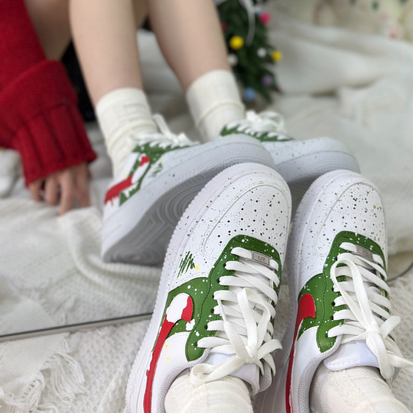 [Custom Christmas Snowy Night S-BOX] Nike Air Force 1 Skateboarding Shoes Women's Low-top White