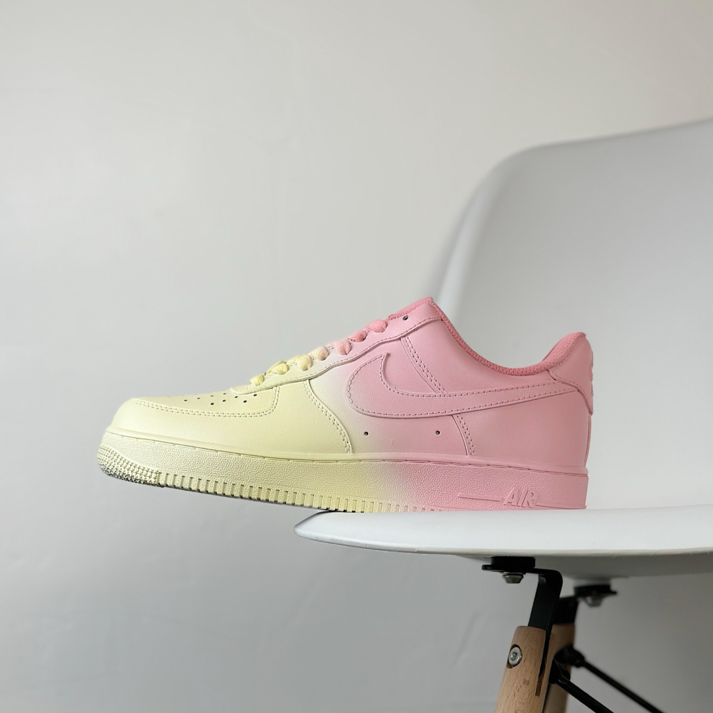 [Custom Strawberry Cone] Nike Air Force 1 Skateboarding Shoes Women's