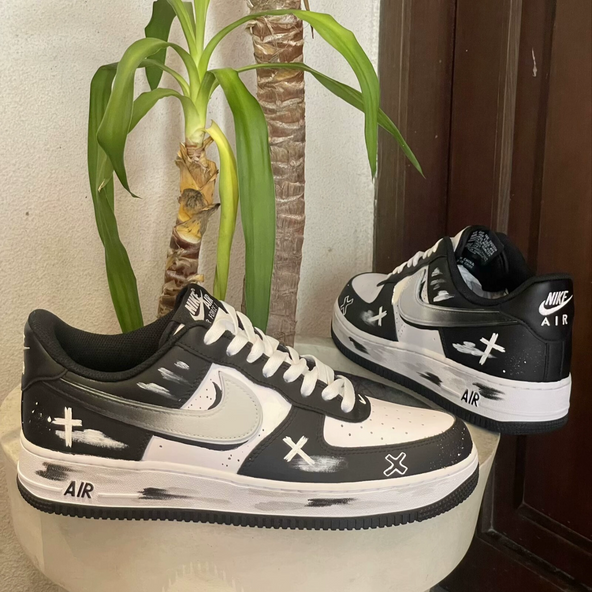 [Custom Gothic cross black and white for both men and women]  Air Force 1 Skateboard Shoes Unisex Low-Top Black/White