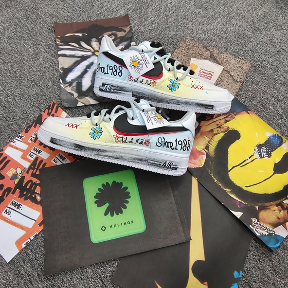 [Custom Daisy's Appointment In Black And White]  Air Force 1 Skateboarding Shoes Unisex
