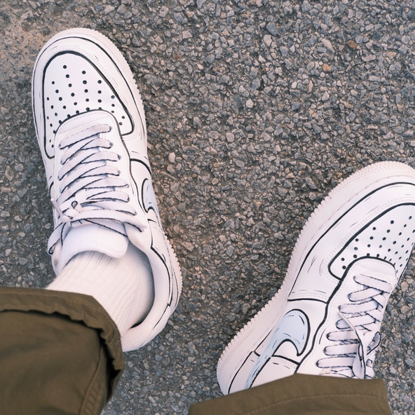 [Custom Female dynamic 2D black and grey style]  Air Force 1 Skateboarding Shoes Women's Low-top White/black/gray