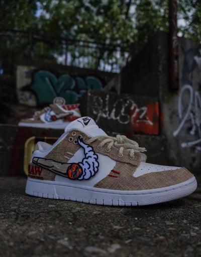 [Customized Pipe] Dunk Low-top Shoes Unisex Brown Couture Sneakers