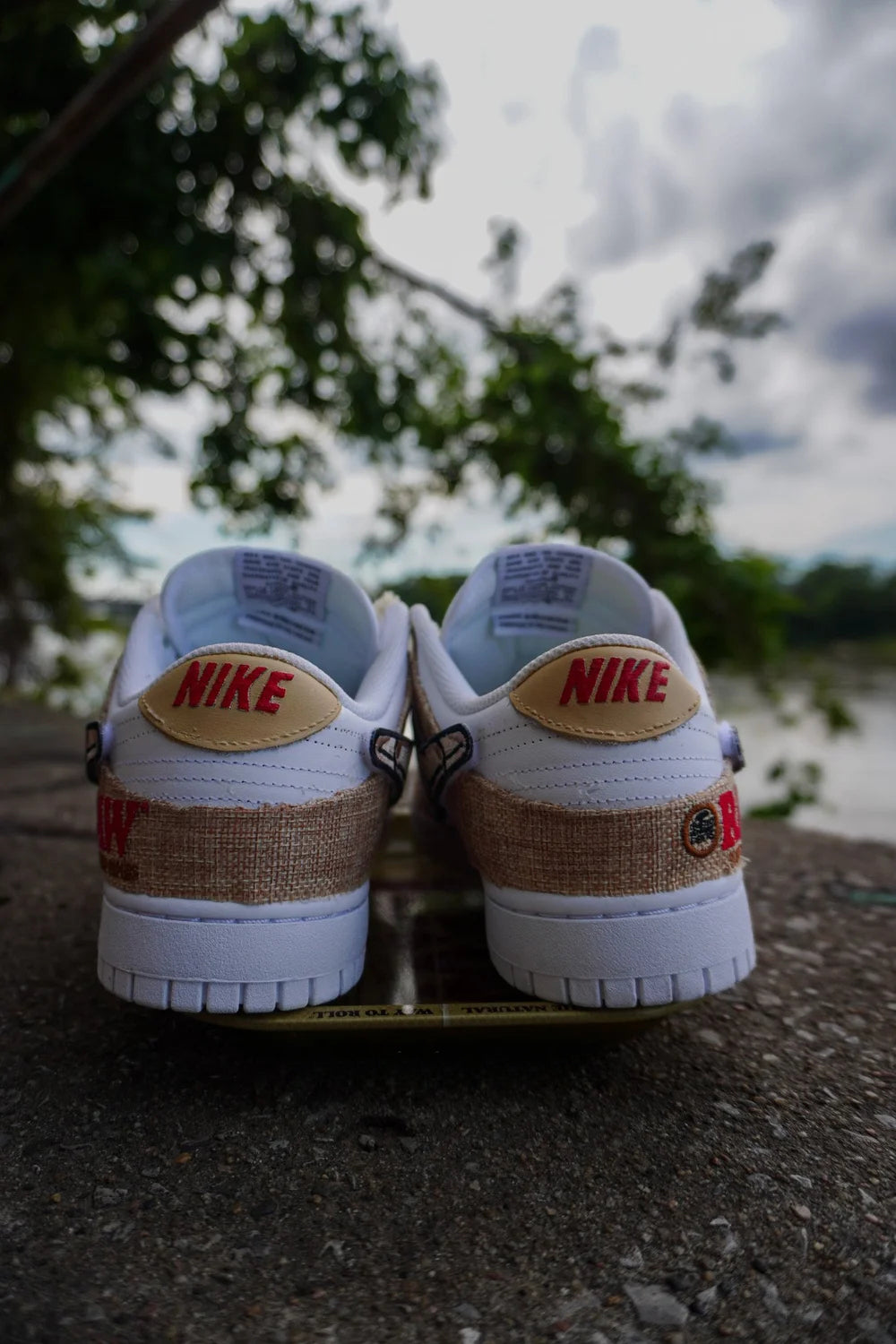 [Customized Pipe] Dunk Low-top Shoes Unisex Brown Couture Sneakers