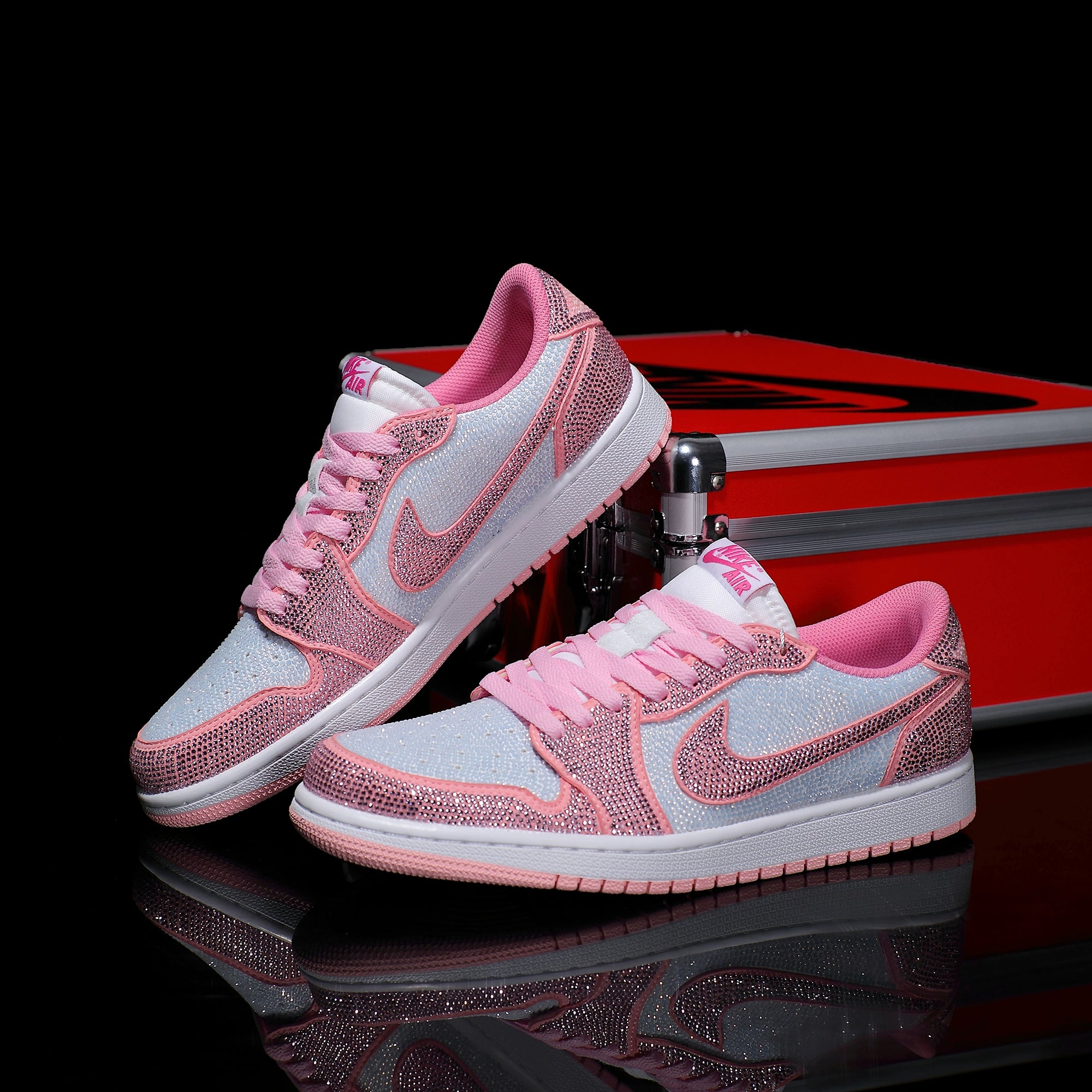 [Custom Pinkish-White Full Diamond] Air Jordan Low - Top Skateboarding Shoes Unisex