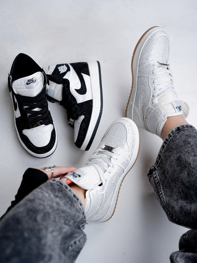 [Custom Black/White - Full Diamond] Air Jordan 1 High - Top Skateboarding Shoes Unisex