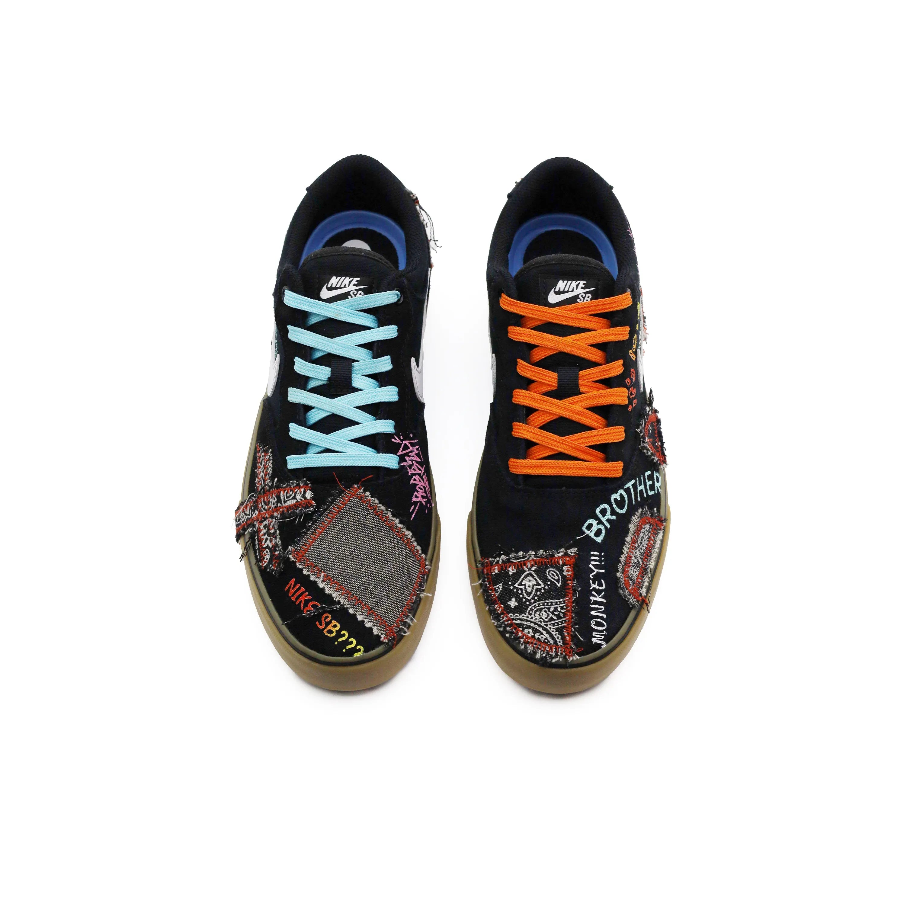 [Custom Black Sticker Graffiti] SB Chron Skateboarding Shoes Unisex Irregular Style