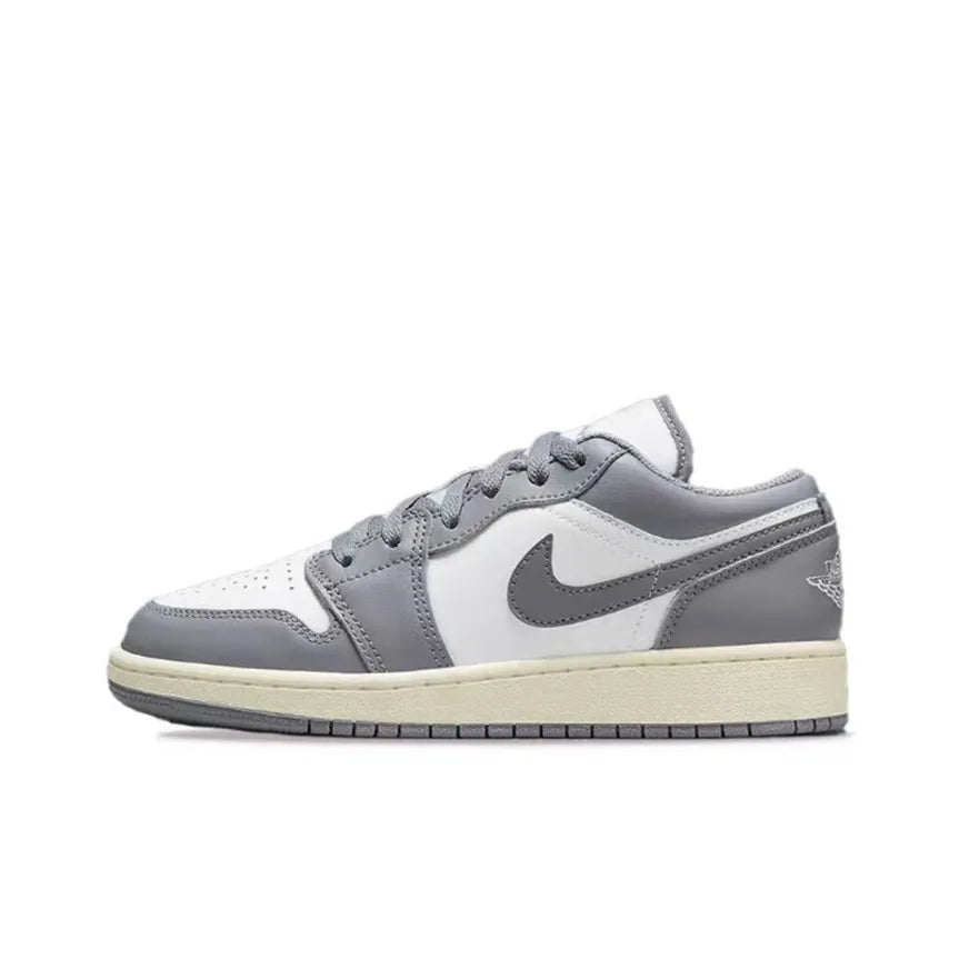 [Custom Flower of Fortitude] Air Jordan Low - Top Skateboarding Shoes Unisex White/Gray