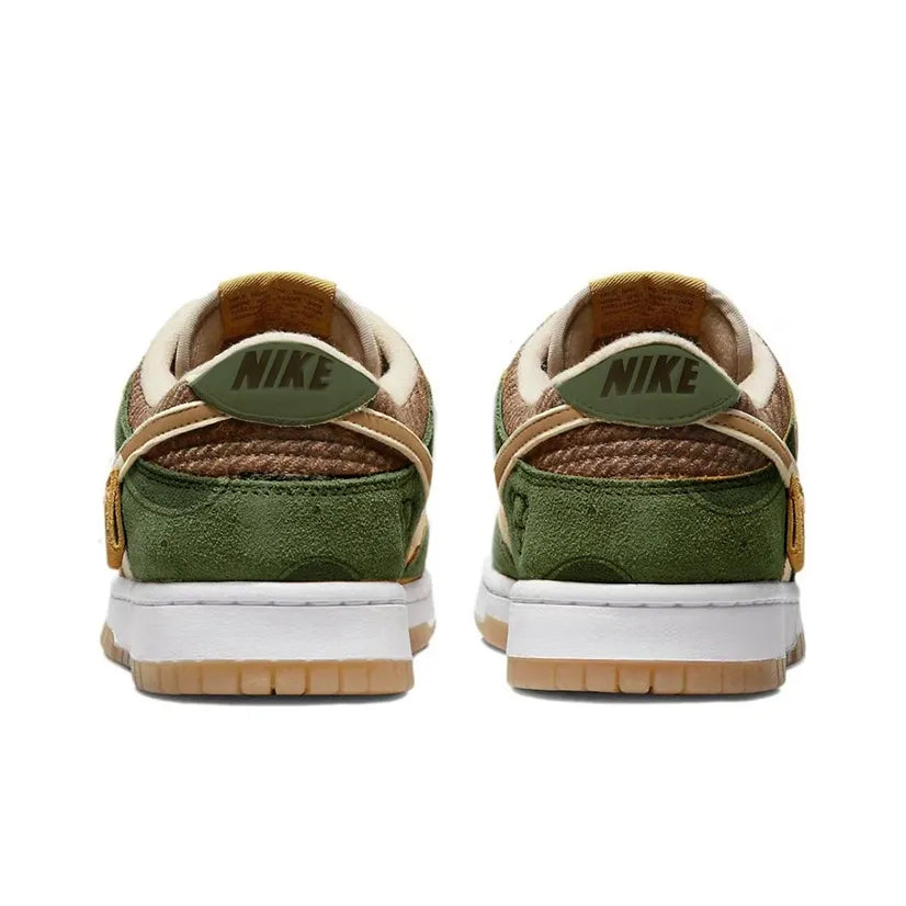 [Custom Graffiti Bear] Dunk Skateboarding Shoes Unisex Brown/Green