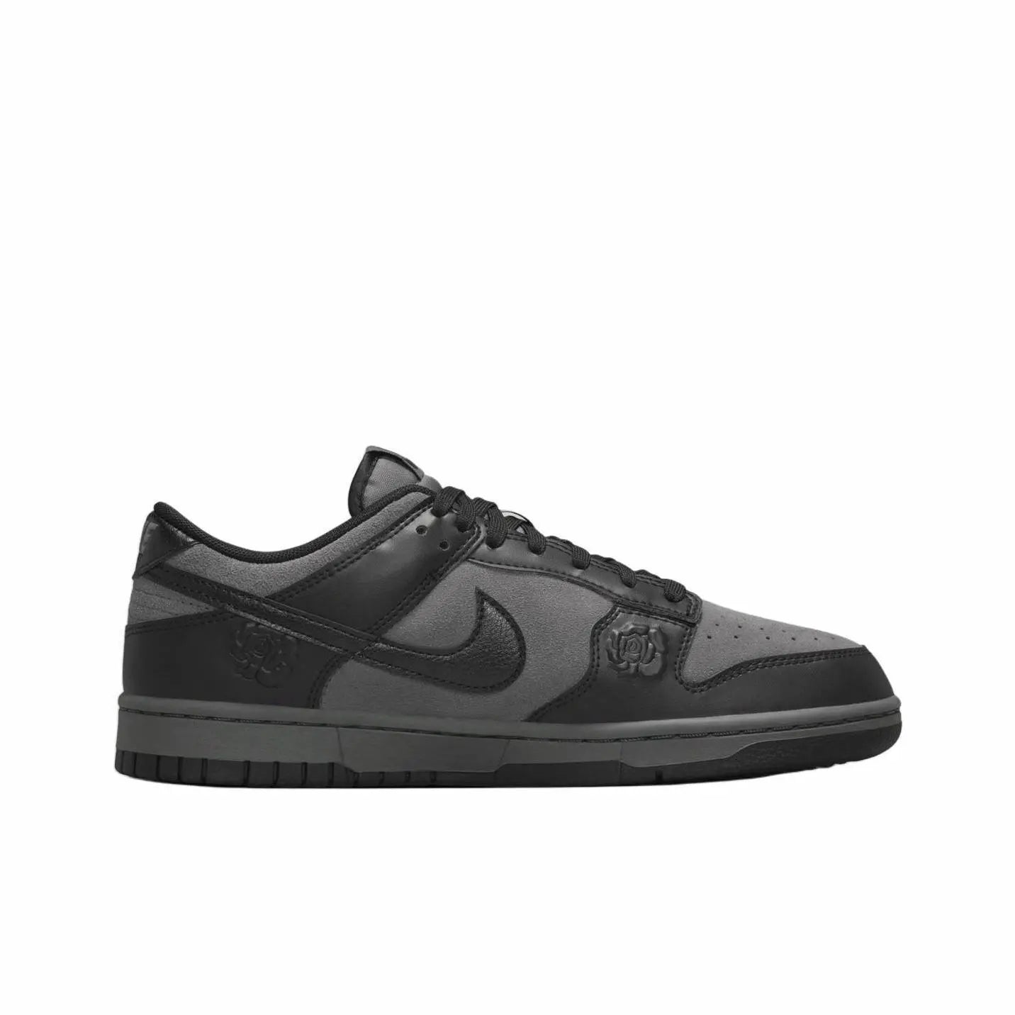 [Custom Black Rose] Dunk Skateboarding Shoes Unisex