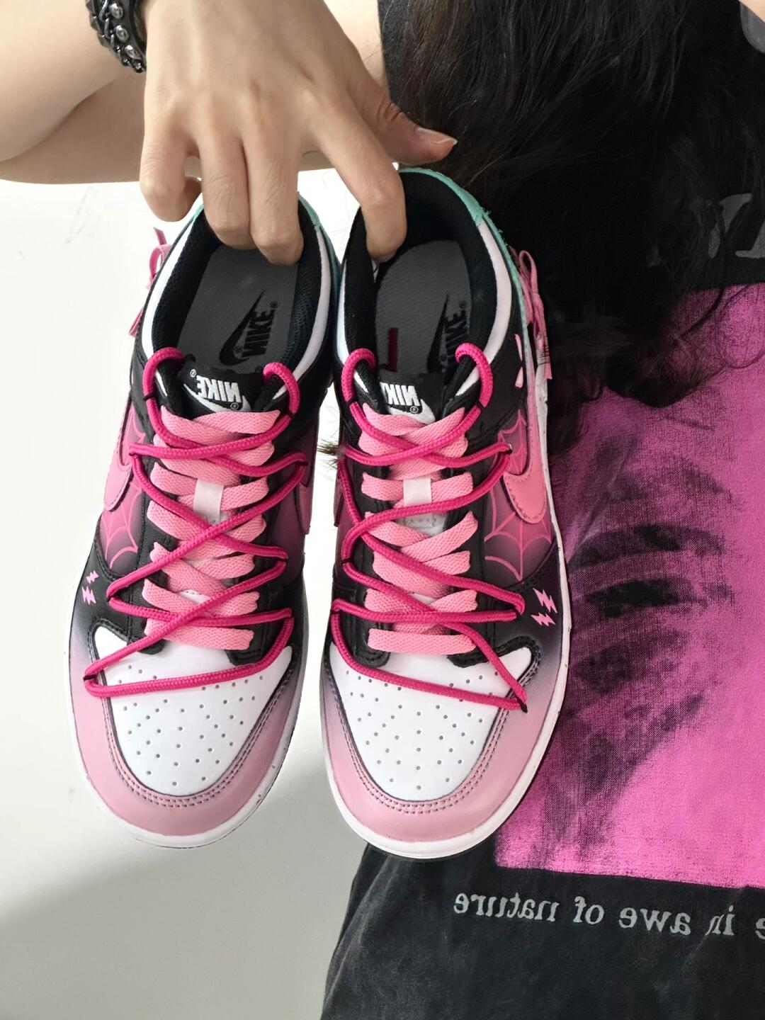 [Custom Dopamine, Gwen] Dunk Skateboarding Shoes Women
