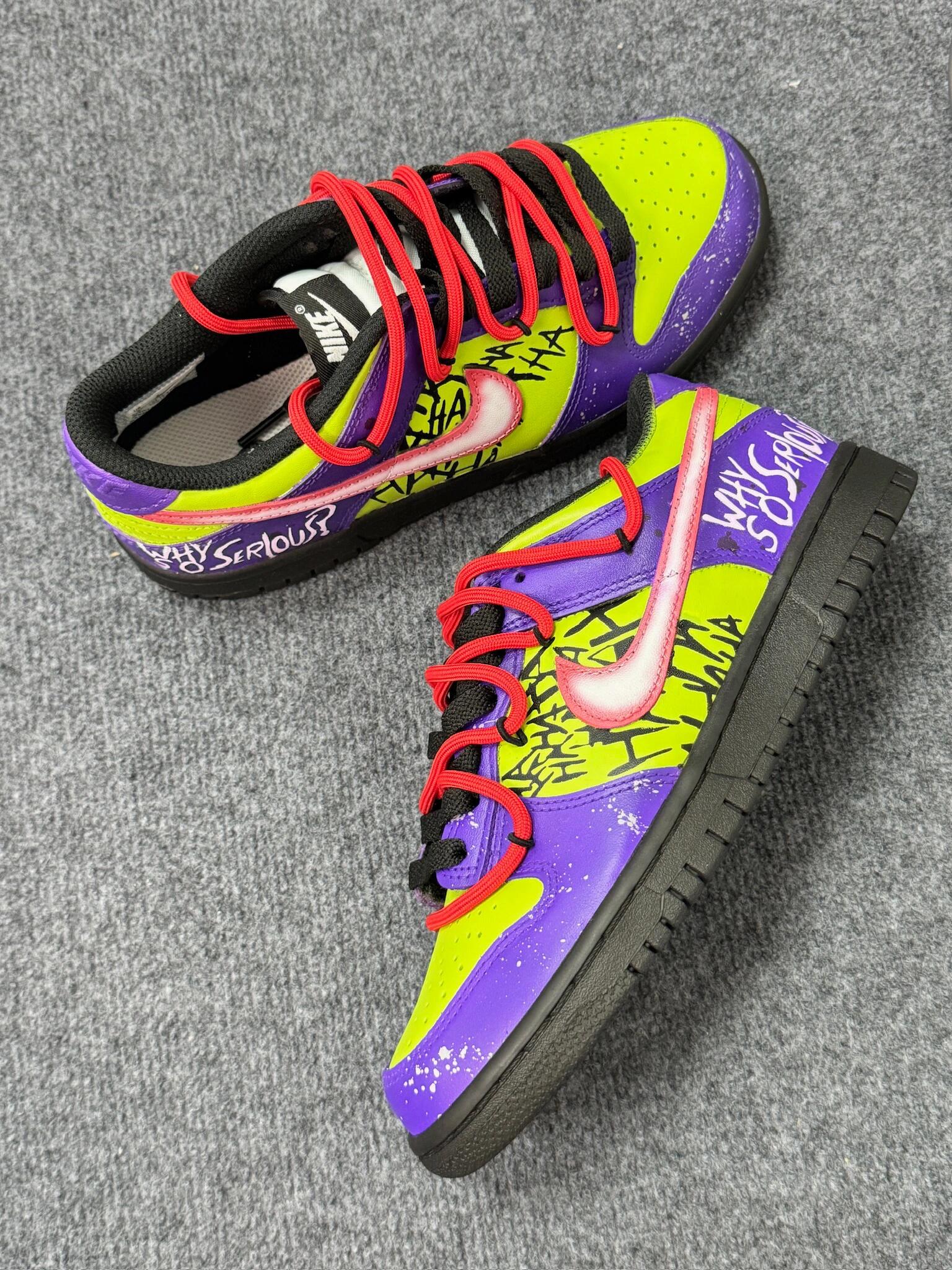 [Custom Male clown]  Dunk Skateboarding Shoes Men Low-top Purple/green/red
