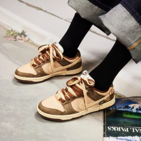 [Custom On The Road] Dunk Low-top Skateboarding Shoes Unisex Brown